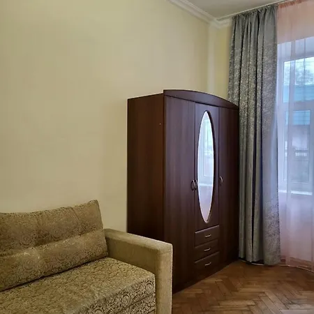 затишна оселя Апартаменти *